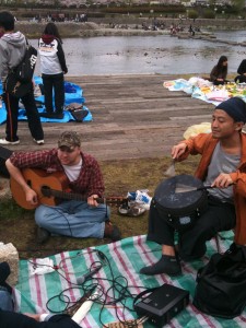 CS Hanami Picnic: Adam and Tet-chan